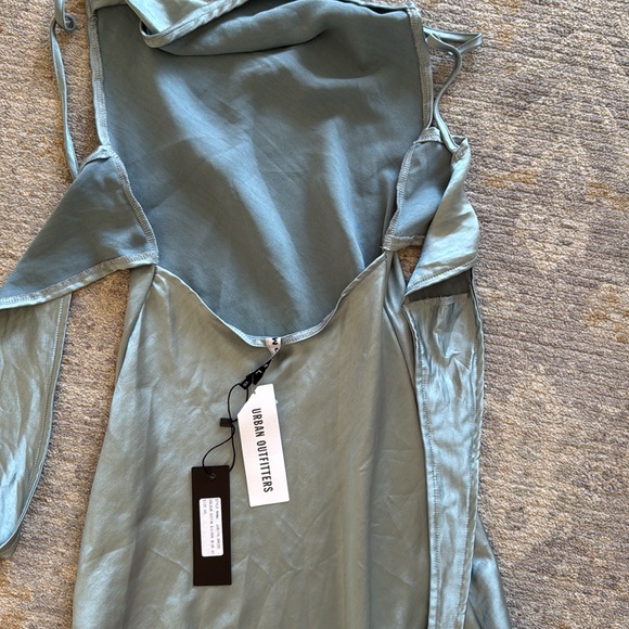 Urban Outfitters Judith dress - Picture 6 of 7